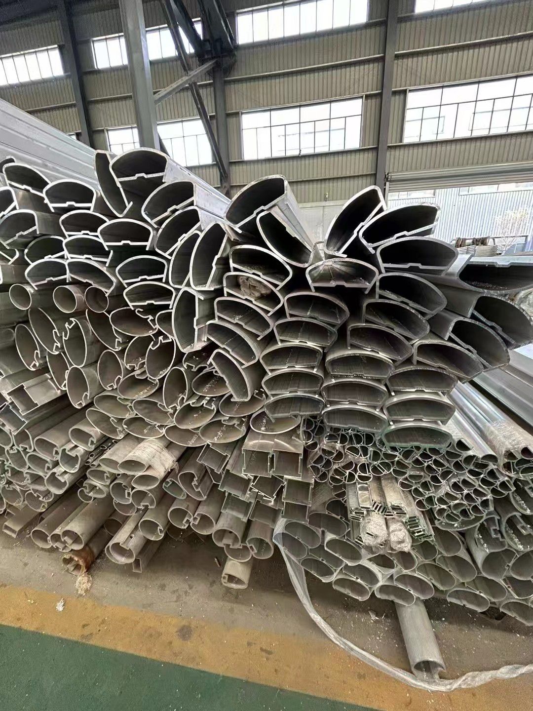 鋁合金護(hù)欄